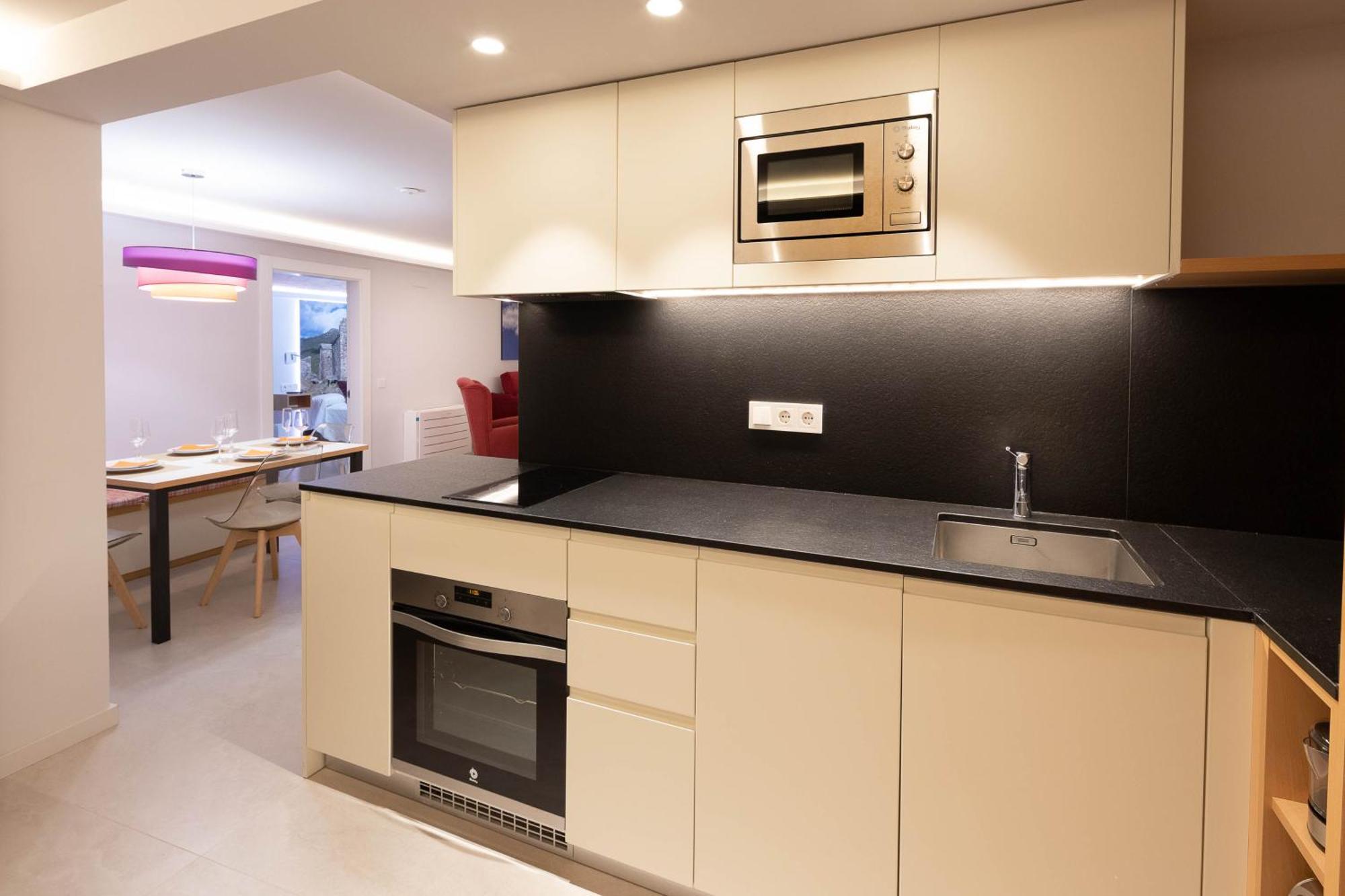 C&C Apartments Figueres  Eksteriør bilde